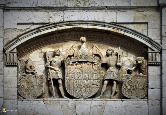 Támara, escudo de los Reyes Católicos