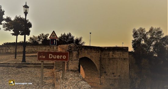 Puente sobre el Duero en Puenteduero