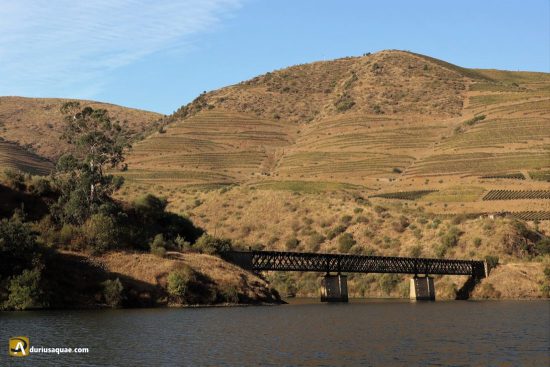 Puente ferrocarril junto al Douro