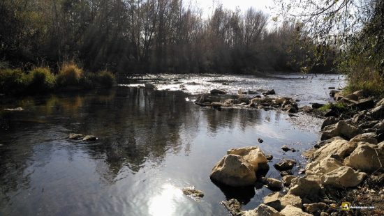 Río Órbigo en Puente Paulón, León