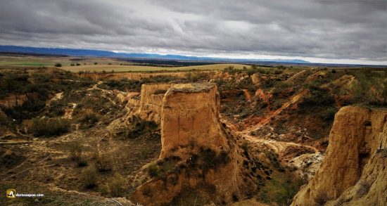 Restos de canteras en Carbonero el Mayor