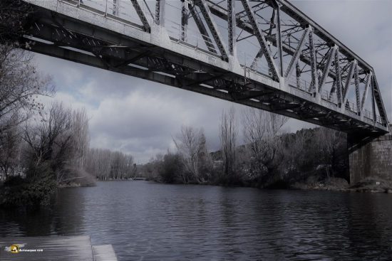 Soria, puente del ferrocarril sobre el Duero