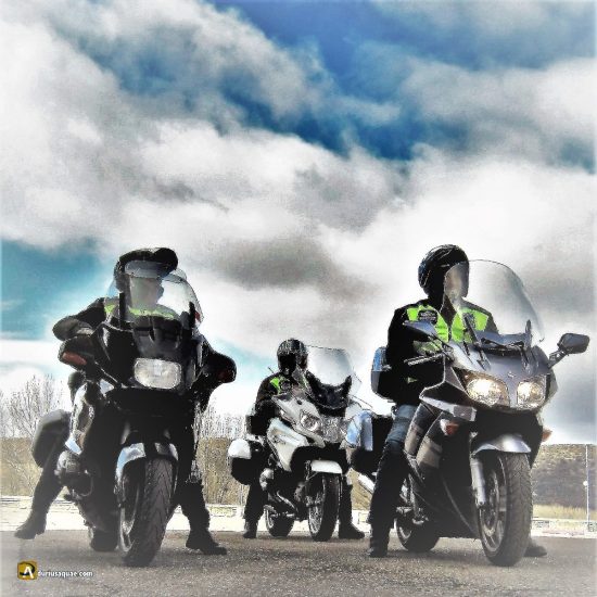 En moto hacia el Artlanza