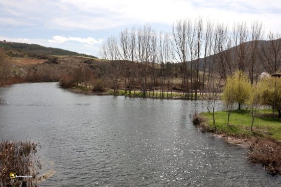 Río Sabor y río de Onor