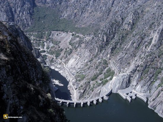Embalse de aldeadávila de la Ribera