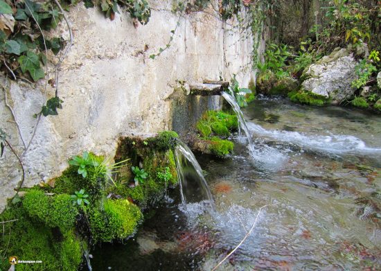 Fuentidueña: fuente de los Caños