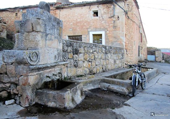 Caño de Villasayas, Soria