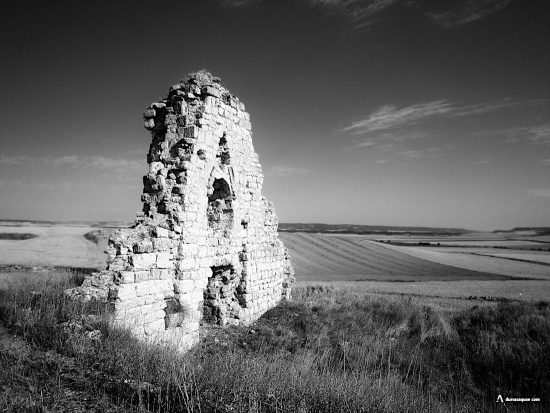 Vieja ermita en el Cerrato