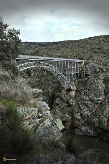 Puente de Requejo