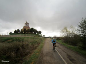 Espadaña de la iglesia de Valdavida