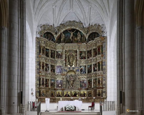 Retablo de la Iglesia de San Pelayo en Olivares de Duero