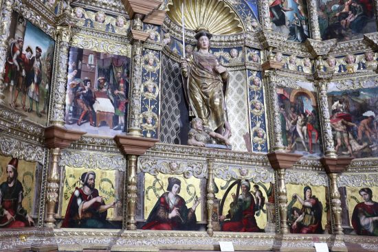 Iglesia de Olivares de Duero. Detalle del retablo de San Pelayo