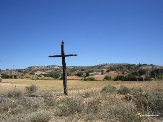 Cruz de Carravelilla. Alcozar. Langa de Duero