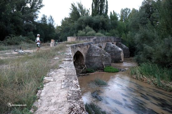 Puente sobre el río Duero en Andaluz, Berlanga de Duero, Soria