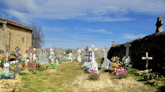 Quintanilla de Nuño Pedro, cementerio. Soria