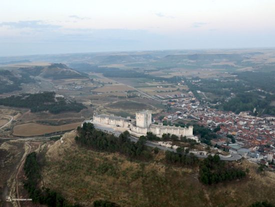 Vista aérea de Peñafiel desde el globo Rigodón