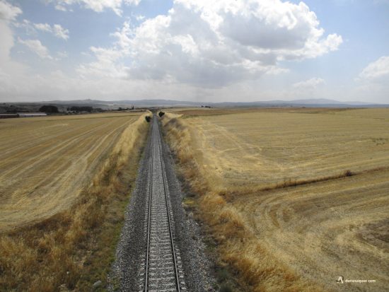 Ferrocarril cruzando la Moraña, Aveinte. Ávila