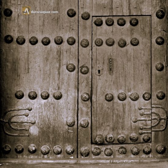 Detalle Puerta iglesia