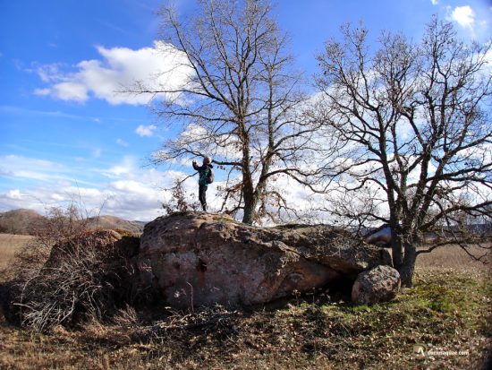 Tirando fotos desde la roca de Don Juan de Rebollosa