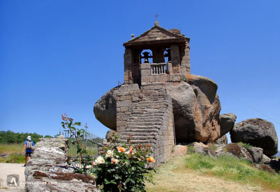 Campanario de Neila de San Miguel - Ávila