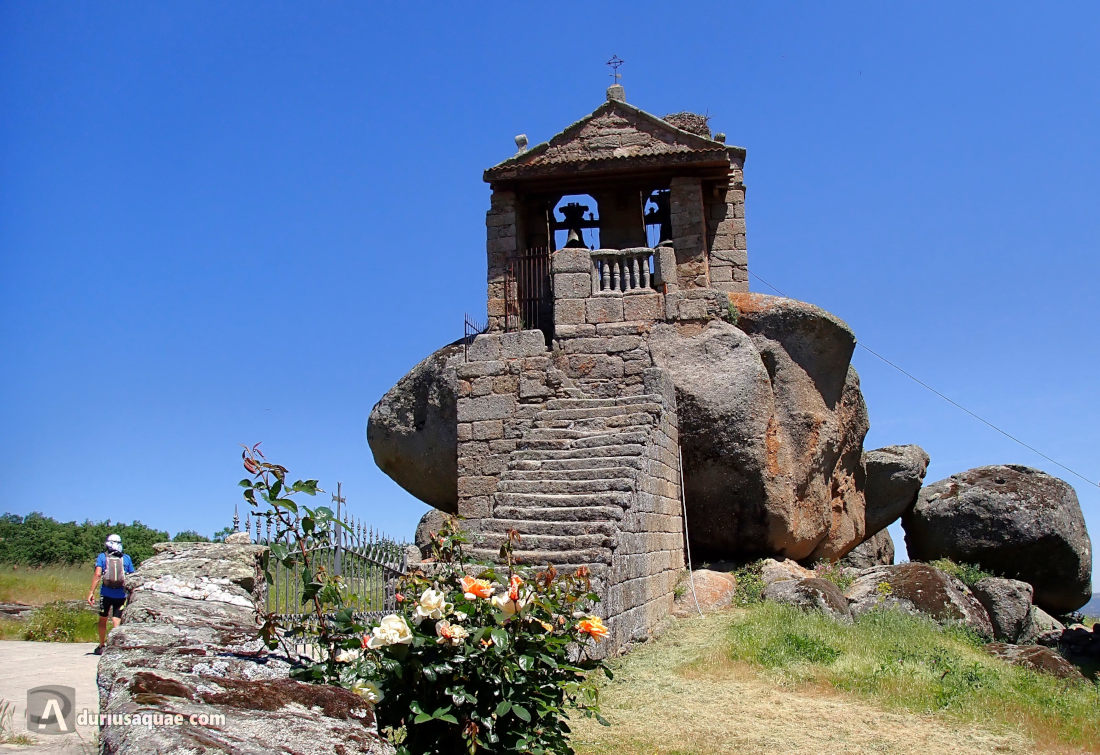 Campanario de Neila de San Miguel - Ávila Neila de San Miguel, torre de su iglesia