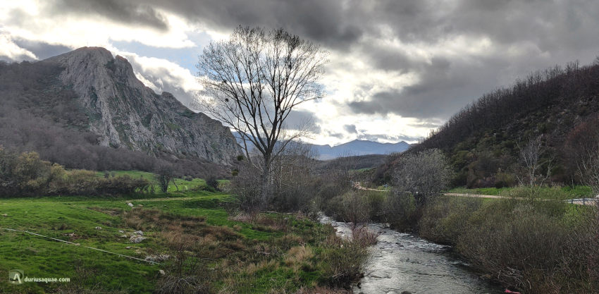 El Pisuerga y Peña Tremaya - La Pernía - Palencia El Pisuerga en Tremaya, Palencia